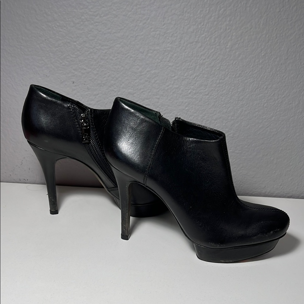 Tory Burch Black Leather Cindy Ankle Platform Booties Size 7